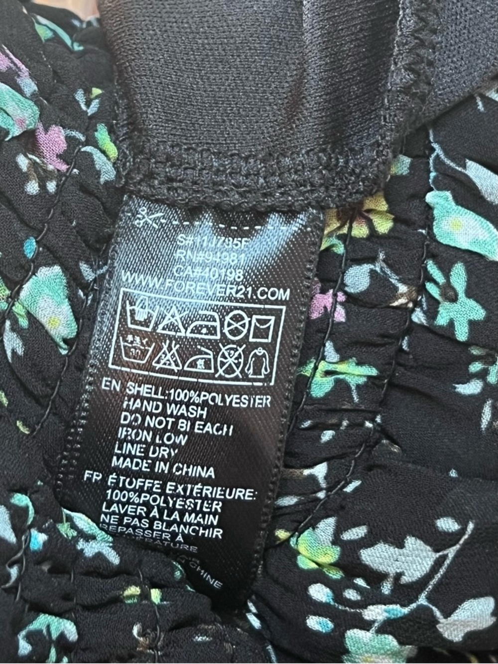 Floral Ruffle Maxi Forever 21 Smocked Waist Dress - Black / Multi - Sz Med - Picture 4 of 6